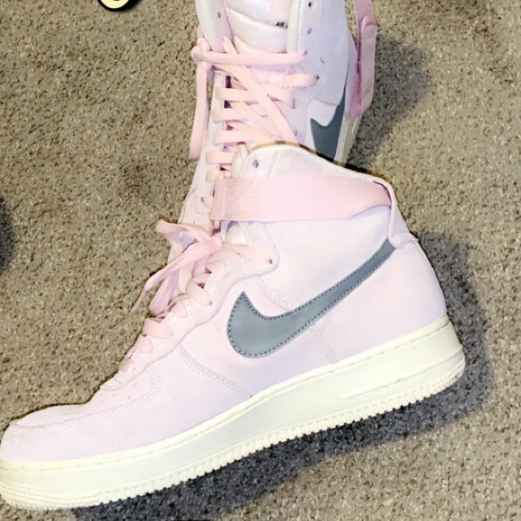 Pink and gray Air Force ones high tops - Picture 1 of 1